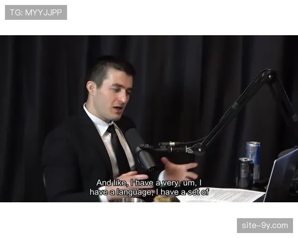 “最后的武僧”瑞恩·霍尔淡出赛场，全心投入柔术教学与哲学写作